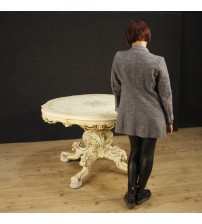 Round Venetian table in lacquered and painted wood